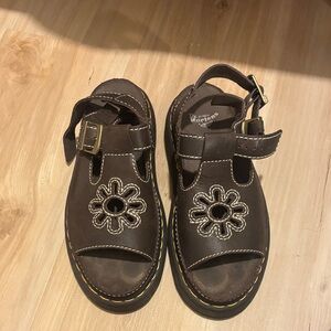Dunnet Flower Doc Marten Sandals